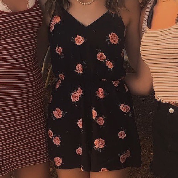 H&M romper - Picture 2 of 2